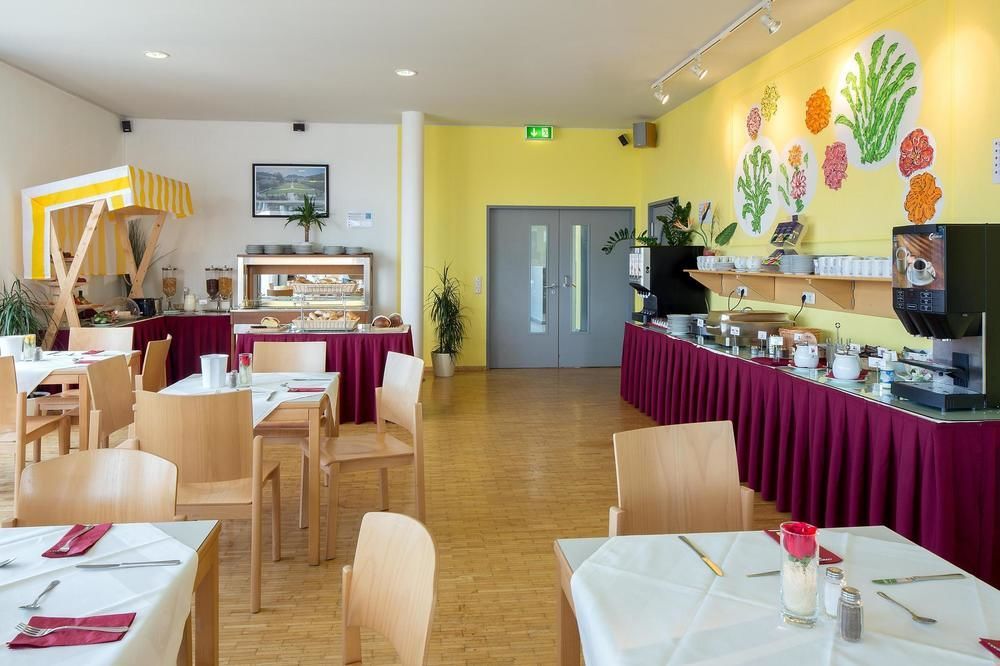 Allyouneed Hotel Salzburg Salzburgo Exterior foto