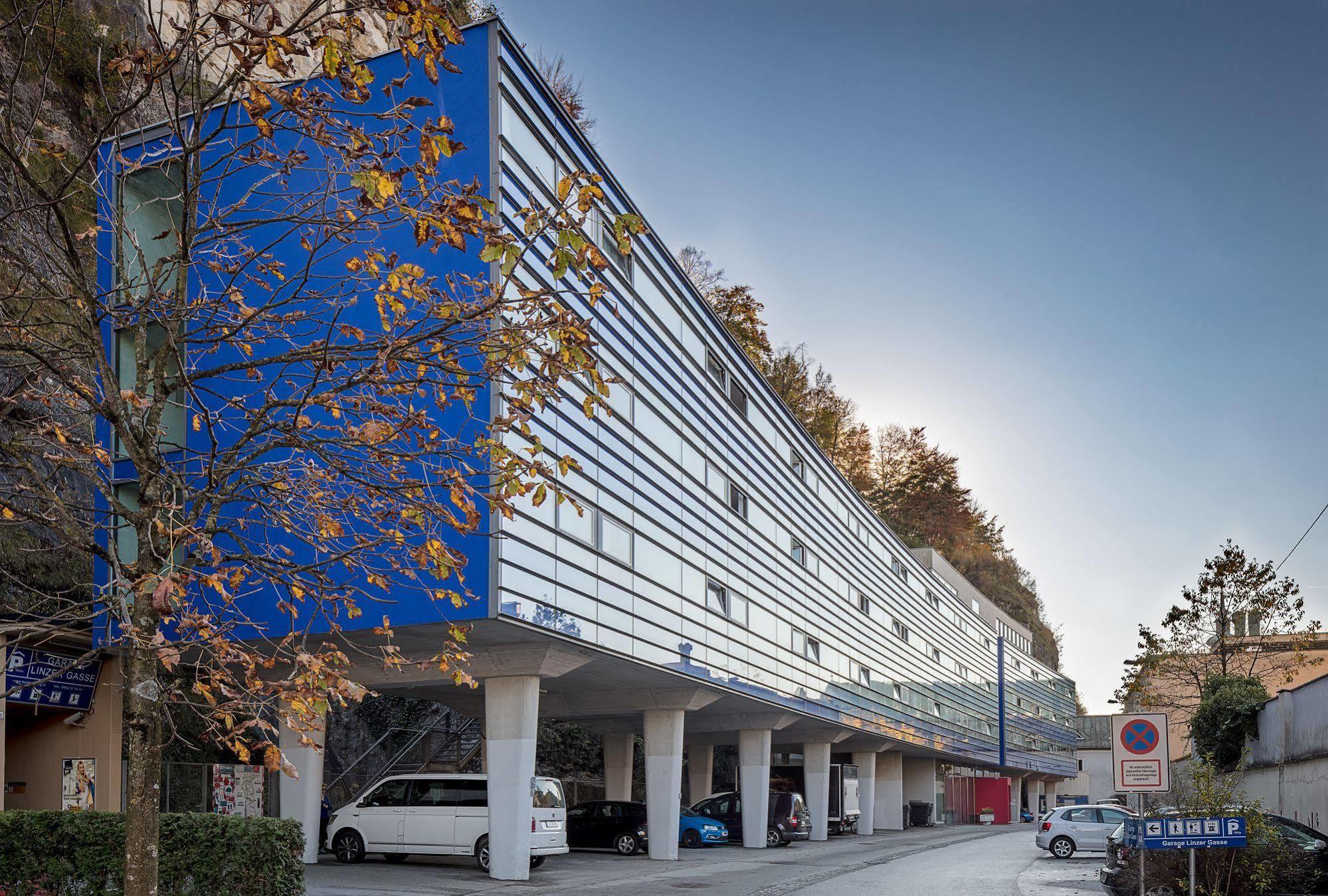 Allyouneed Hotel Salzburg Salzburgo Exterior foto