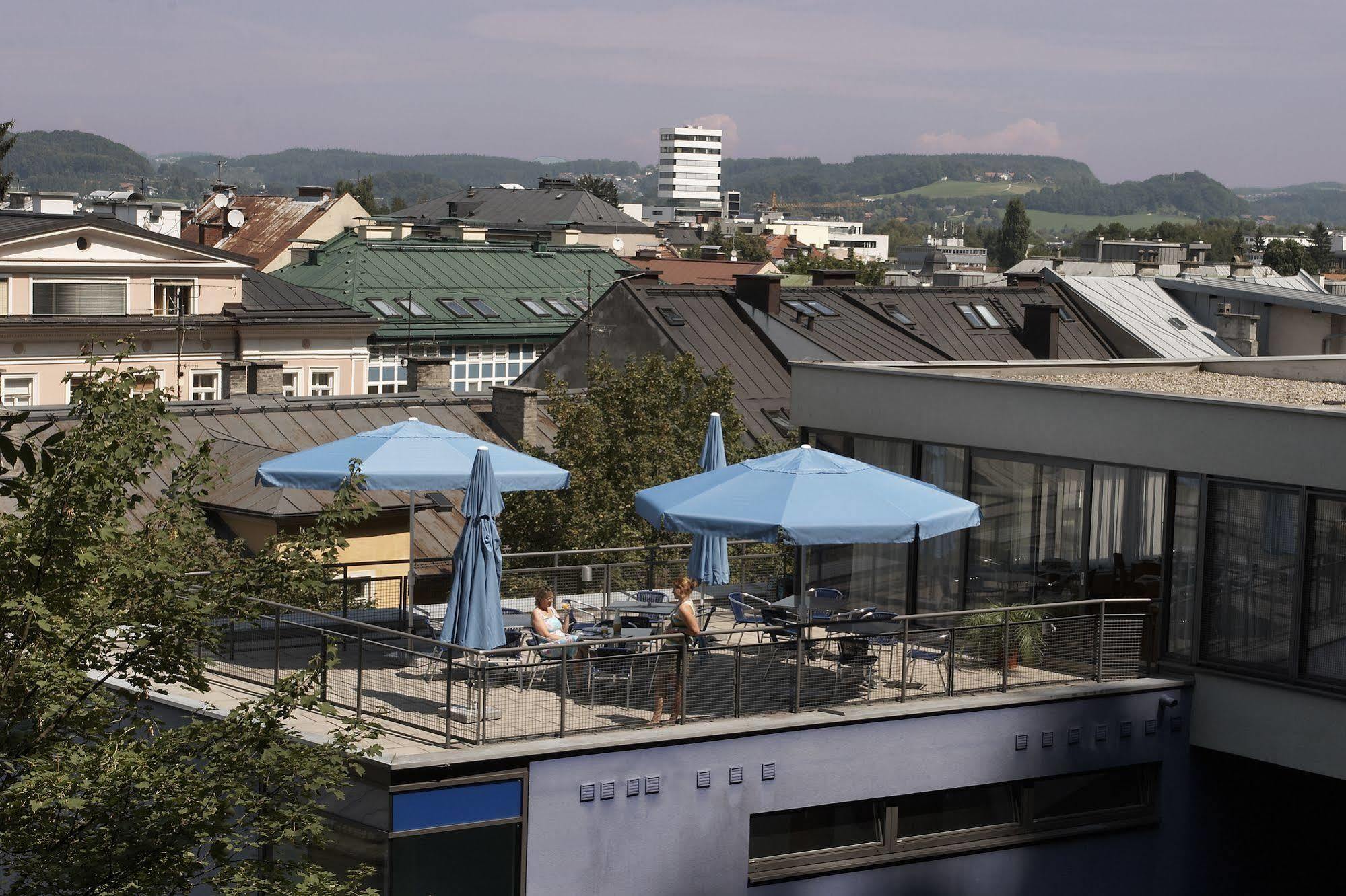 Allyouneed Hotel Salzburg Salzburgo Exterior foto